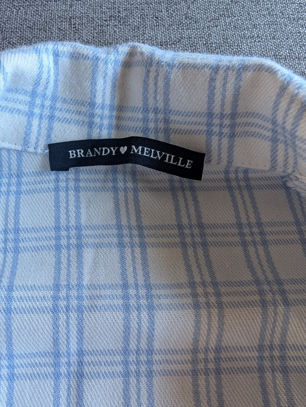 Brandy Cropped Button Down - Picture 3 of 3